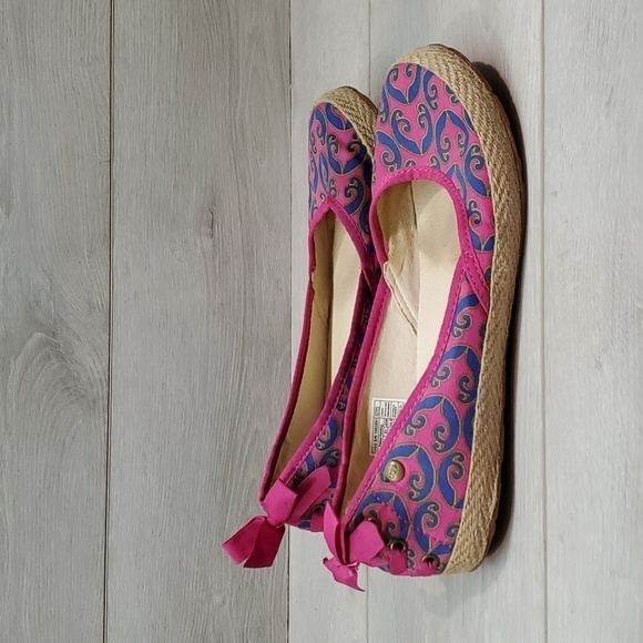 Ugg Australia Women Comfort Loafer Slip on Bow shoes sz 7.5 - Picture 2 of 12